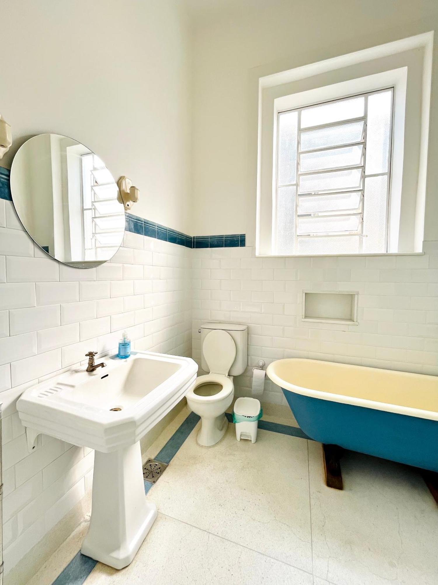 Homestay Draper Startup House -